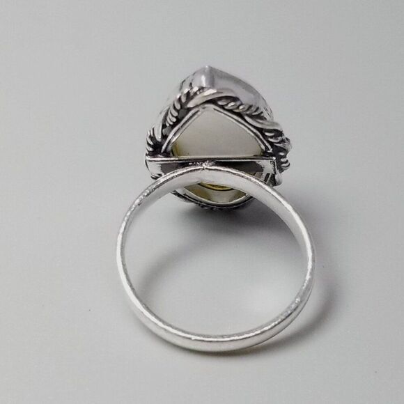 Vintage Marquise Shape White Cabochon Stone Bezel Set Silver Tone Ring, Size 6.5 - Picture 4 of 9